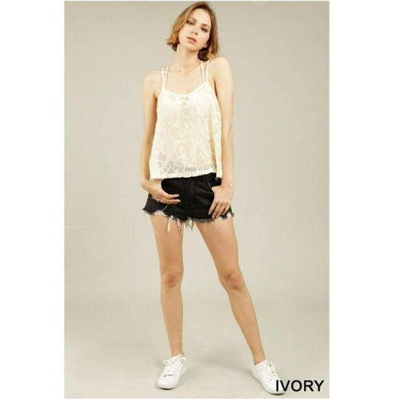 NWT POL Gorgeous Sheer Floral Velvet Burnout Camisole Top - Picture 2 of 5